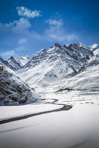 The world's tallest stadium will be built in Himachal: Where the roads remain closed for 6 months, t